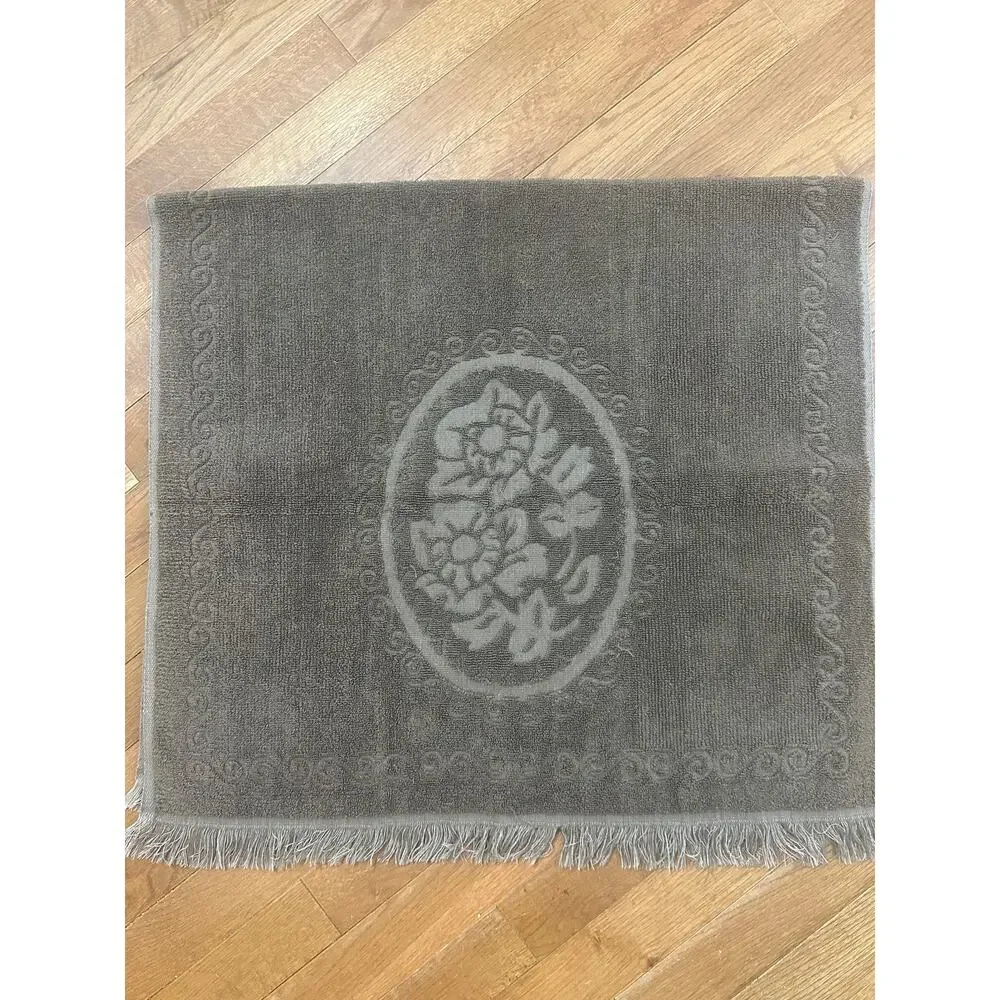 Vintage 1970s Brown Floral Fringed Bath Towel